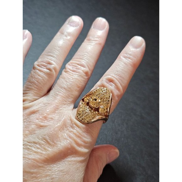 **Final Sale** Rose gold tone oval rhinestone ring - Picture 2 of 10